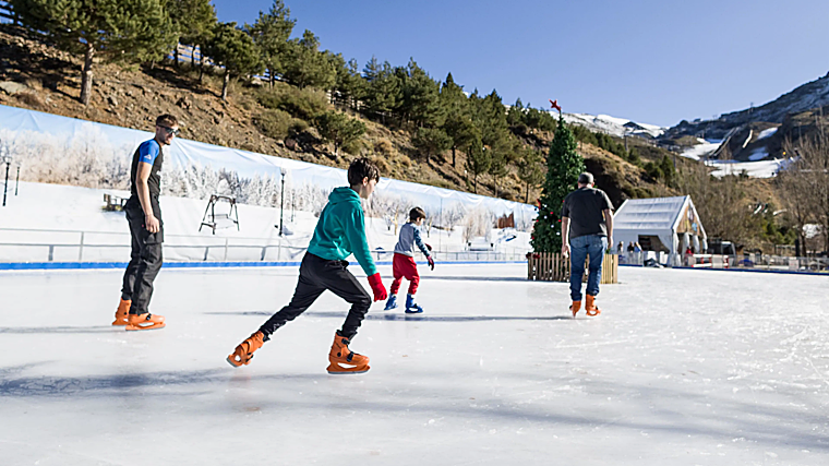 The Mirlo Blanco complex is 2,100 meters above sea level and surrounded by nature