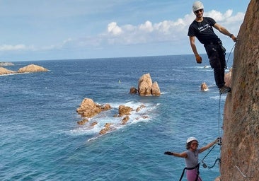 La única vía ferrata sobre el mar está en este pueblo de Gerona