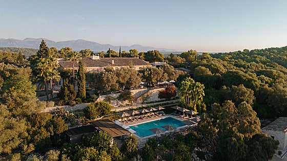 Cocina km 0, un spa galardonado y 25 habitaciones con vistas a 10 hectáreas de viñedos, así es Finca Serena