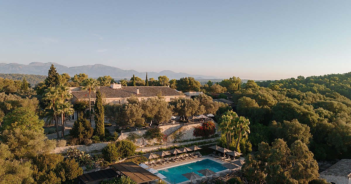 Cocina km 0, un spa galardonado y 25 habitaciones con vistas a 10 hectáreas de viñedos, así es Finca Serena