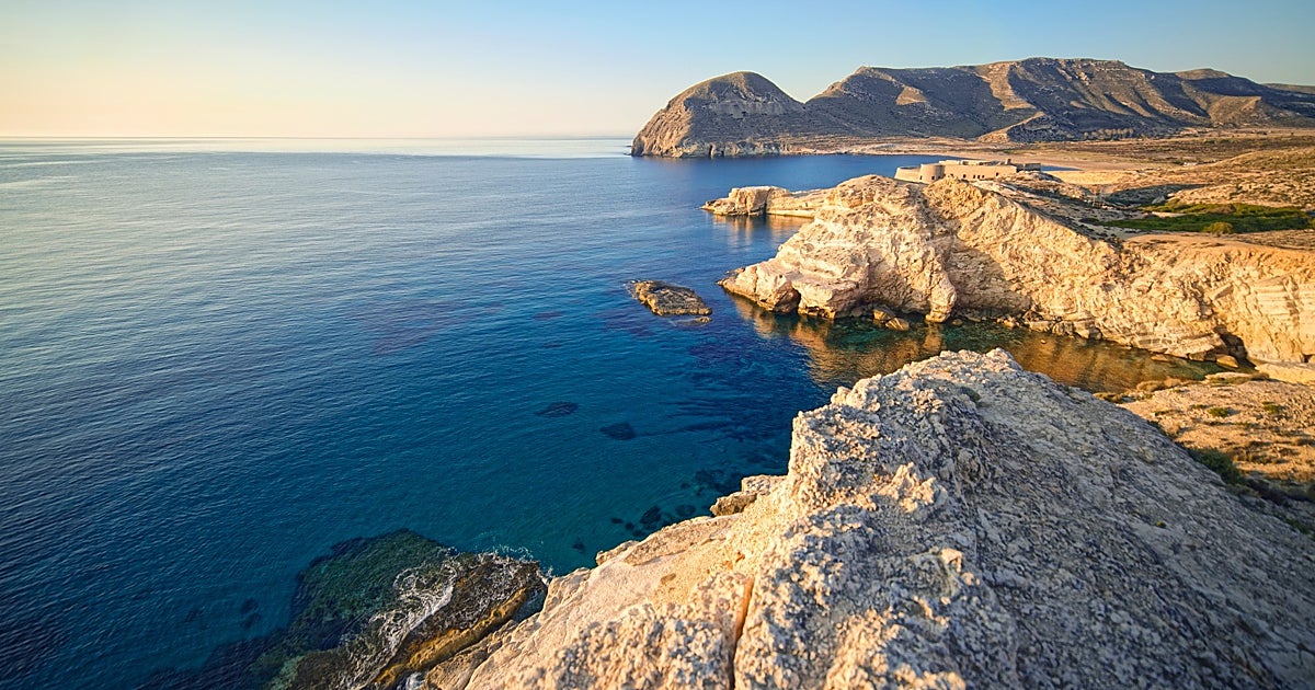 Esta provincia tiene las playas más limpias de Europa, con 100 kilómetros de costas vírgenes y aguas azules cristalinas
