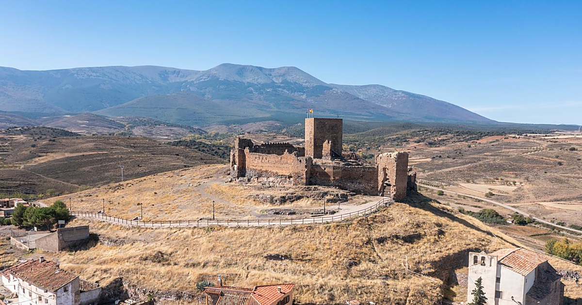 Un recorrido por los castillos de Tarazona y el Moncayo entre ruinas, secretos y leyendas