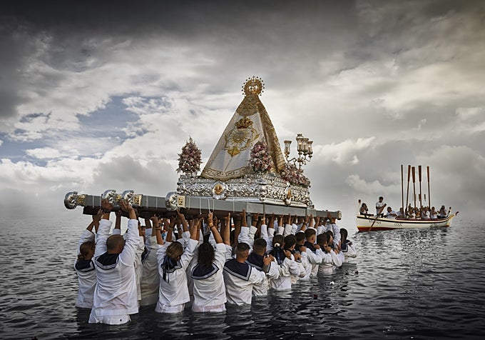 Procesión terrestre-marítima de la Virgen del Carmen