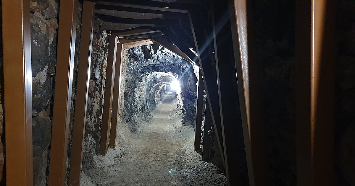 La cueva de cristal más grande de Europa está en Almería: el tesoro subterráneo que te permite caminar entre geodas gigantes