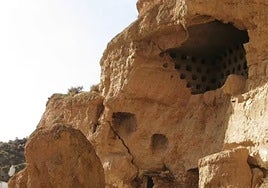 Una casa-cueva de las cárcavas de Marchal