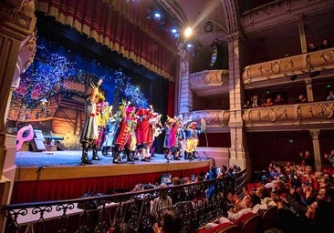 Crónica de la tercera sesión de preliminares del Carnaval Colombino: serpientes, capillitas de febrero, héroes de cómic y una academia de pamplinas
