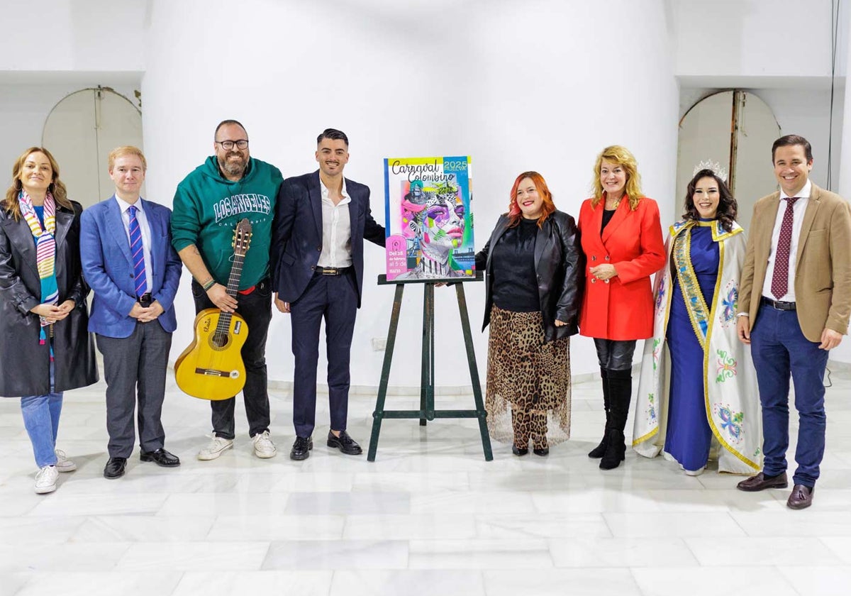 La choquera y el caballero junto al cartel del Carnaval Colombino