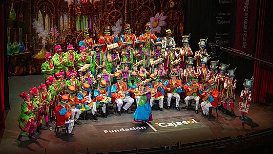 Un coro de Huelva sorprende en el COAC 2026 al cantar en silencio: «Díganme qué se siente siendo un sordo»