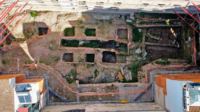 Vista cenital del yacimiento tartésico en el solar del edificio