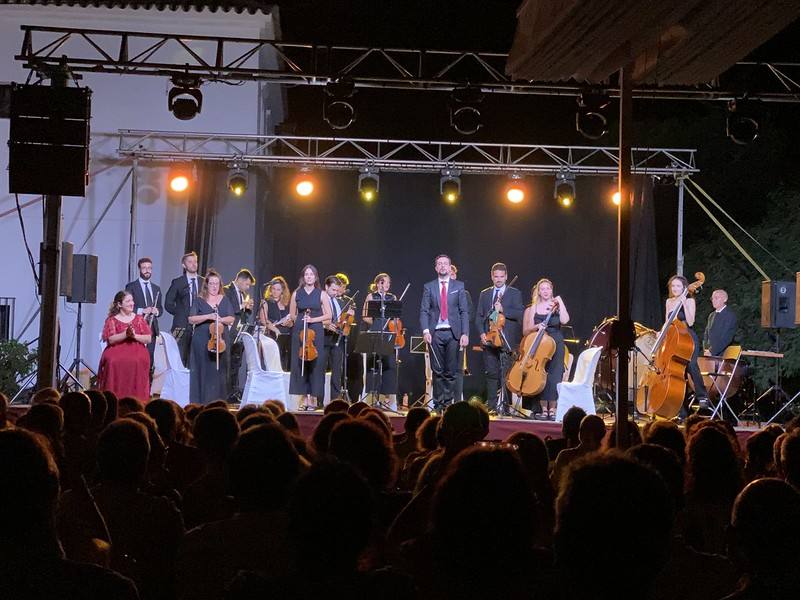 Las mejores imágenes de la apertura a ritmo de zarzuela del programa Cultura Abierta de la UNIA