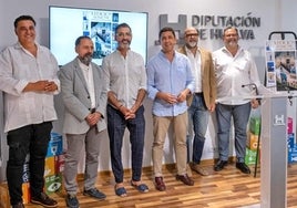 Ayamonte celebra diez años de 'Un paseo por el arte' con la exposición de más de mil obras de 130 artistas