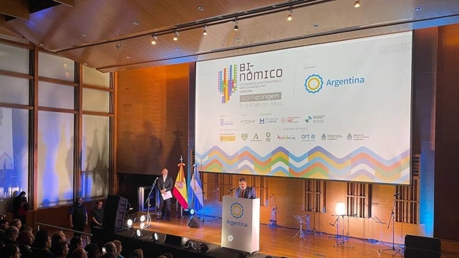 La presentación el año pasado de la segunda edición de Binómico, que estuvo dedicada a Argentina