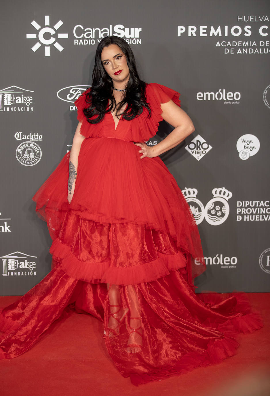 Huelva se viste de cine: las mejores imágenes de la alfombra roja de los III Premios Carmen