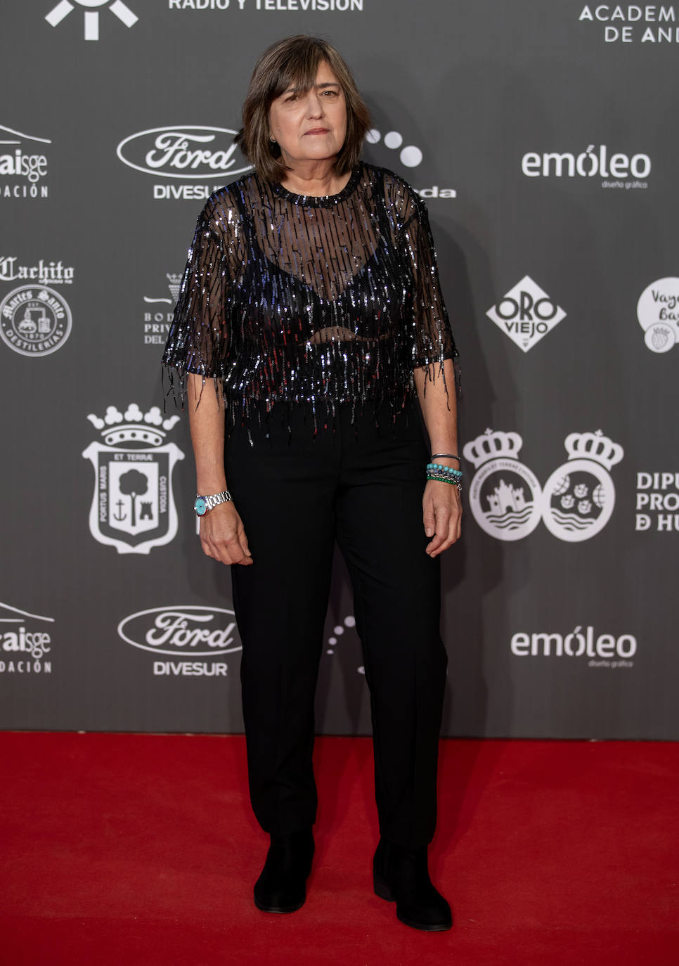 Huelva se viste de cine: las mejores imágenes de la alfombra roja de los III Premios Carmen