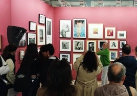 Visita guiada con Pablo Sycet a su exposición de la Colección Olontia en la Casa Colón