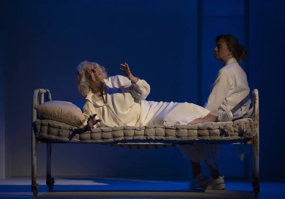 Lola Herrera y Lola Baldrich, en escena