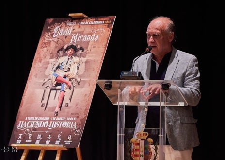 Imagen secundaria 1 - La presentación del cartel 'Haciendo Historia' de David Miranda en las Colombinas