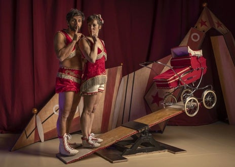 Imagen secundaria 1 - El circo y el teatro vuelven a las plazas de Niebla con 'Atrévete'