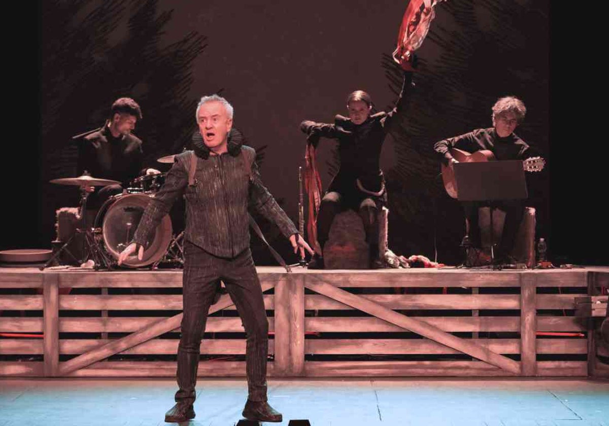 Carlos Hipólito en la obra 'Burro'