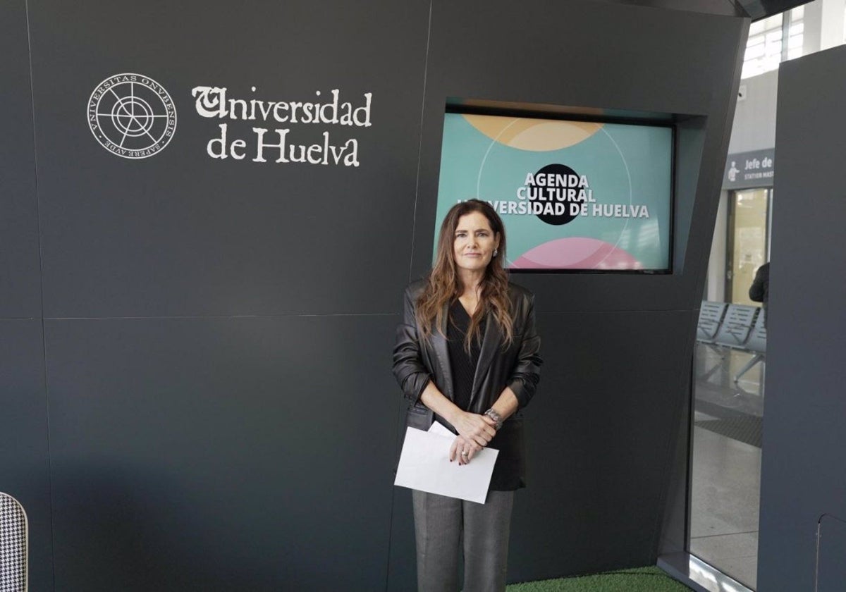 La vicerrectora de Proyección Social y Universitaria de la Universidad de Huelva, Joaquina Castillo