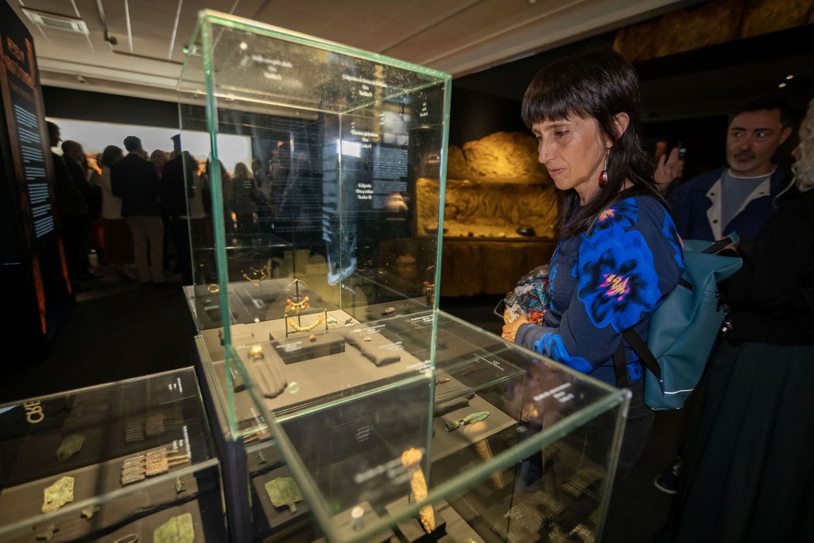 Las imágenes de la inauguración de la exposición ‘La Joya, vida y eternidad en Tarteso’