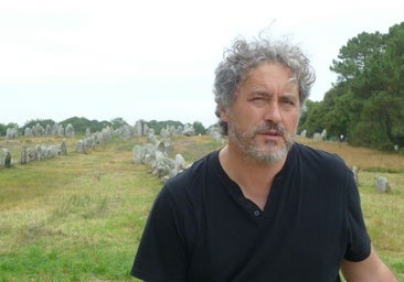 Manuel Rivas: «Yo cuando escribo me siento en el centro del mundo, sin aspiraciones catastrales»