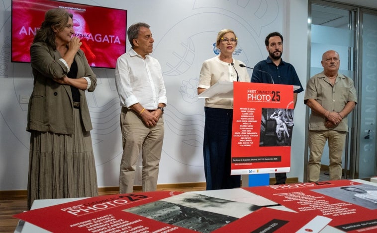Imagen principal - FestComarcasPhoto2025 desembarca este año en Sanlúcar de Guadiana