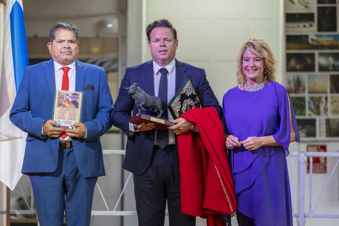 El pregón taurino de Colombinas de Luis Carlos Saénz de la Torre, en imágenes