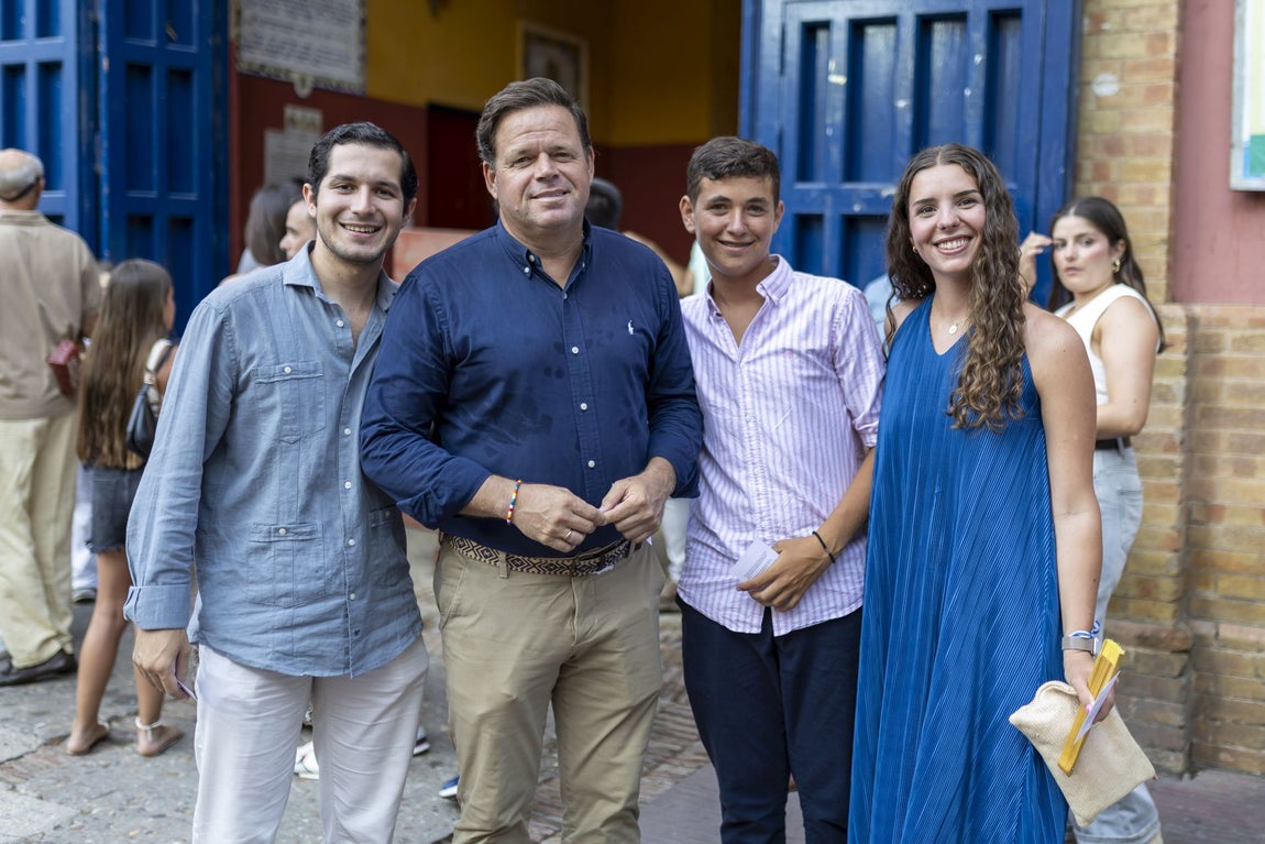El ambiente del estreno de la feria taurina de Colombinas, en imágenes