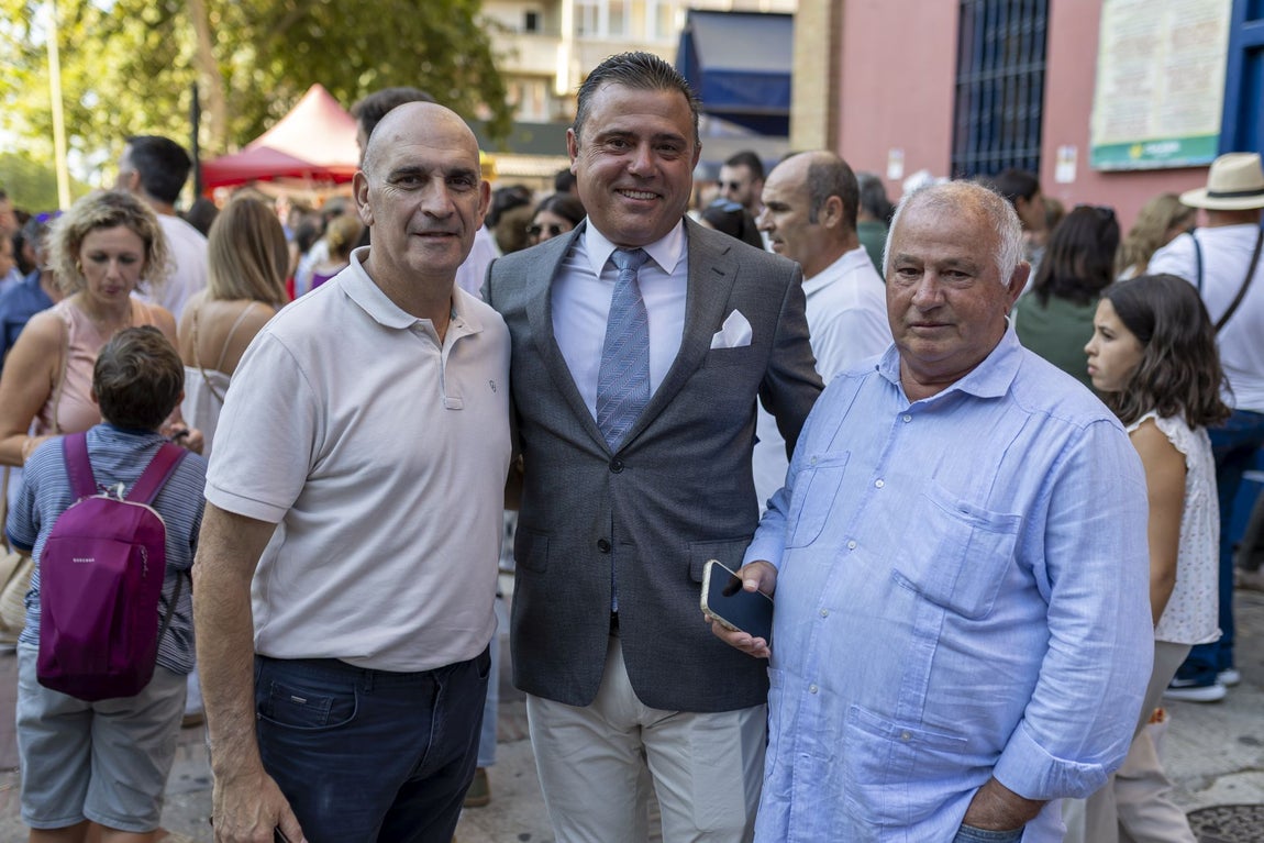 El ambiente del estreno de la feria taurina de Colombinas, en imágenes