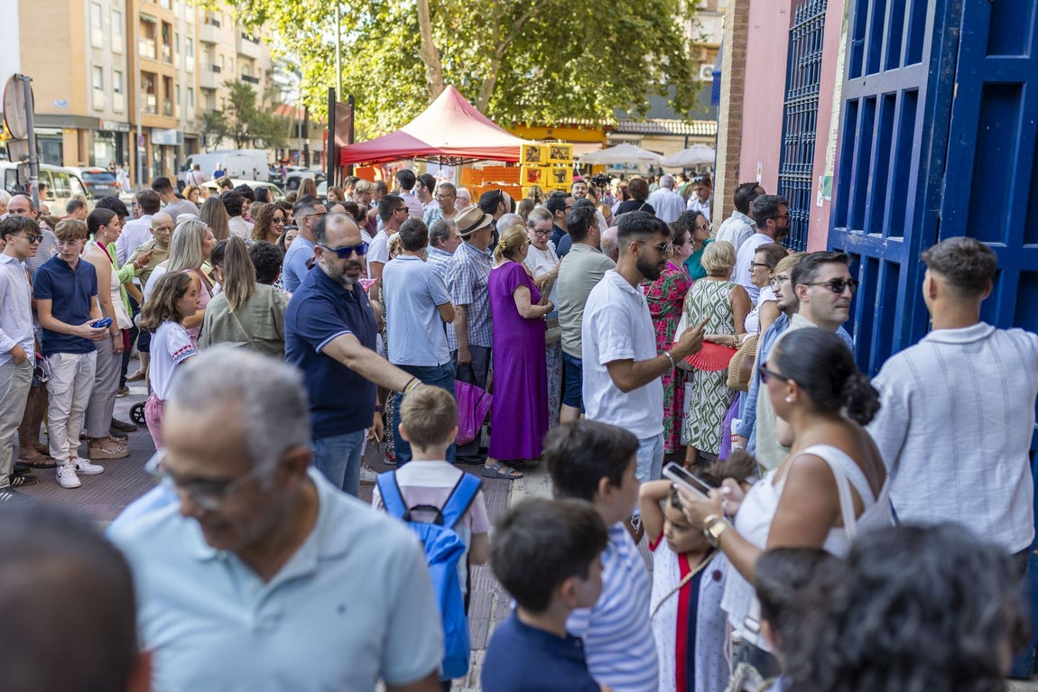 El ambiente del estreno de la feria taurina de Colombinas, en imágenes