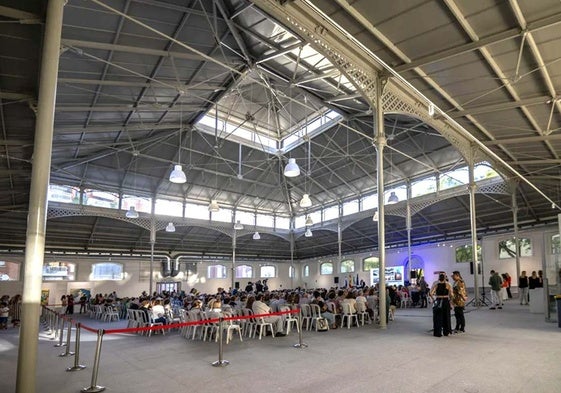 El interior del edificio en su inauguración