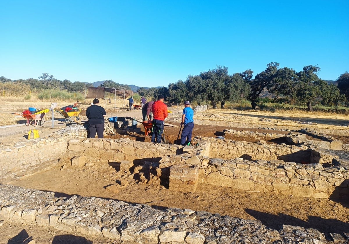 Trabajos en la zona del campo de Marte de Arucci Turobriga