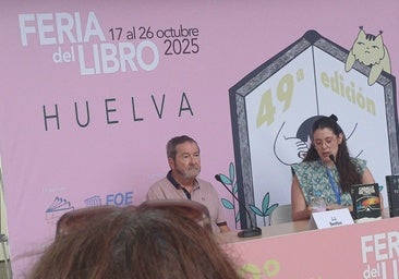 J. J. Benítez en la Feria del Libro de Huelva: «Entiendo que muchos de mis libros son dinamita y algún día me pueden costar la vida»