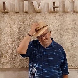 El escritor y periodista Juan José Téllez