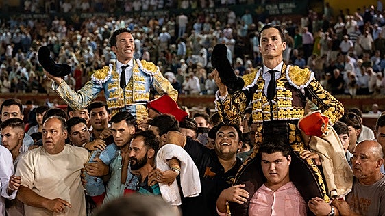 Las imágenes de un nuevo día inolvidable para David de Miranda en su tierra
