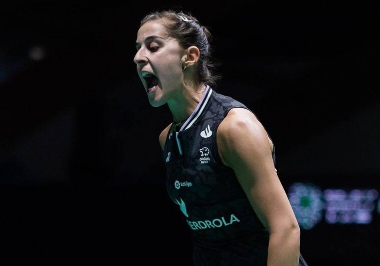 Carolina Marín grita tras ganar un punto
