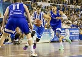 El base internacional Sub 18 Niko Cebrián renueva con el Huelva Comercio