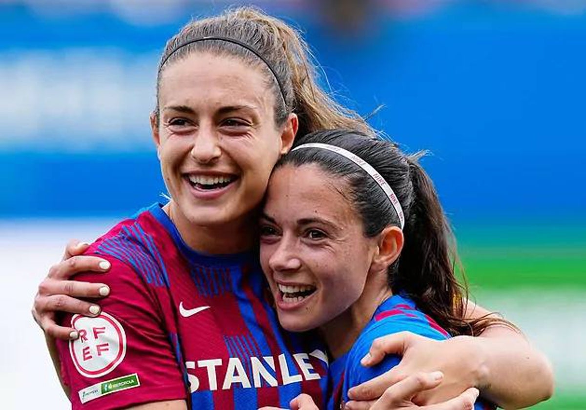 Alexia Putellas y Aitana Bonmatí celebrando un gol con el conjunto azulgrana