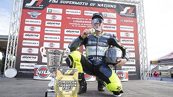 Colosal Paquito Gómez: Doble victoria para coronarse campeón de Europa de Supermotard