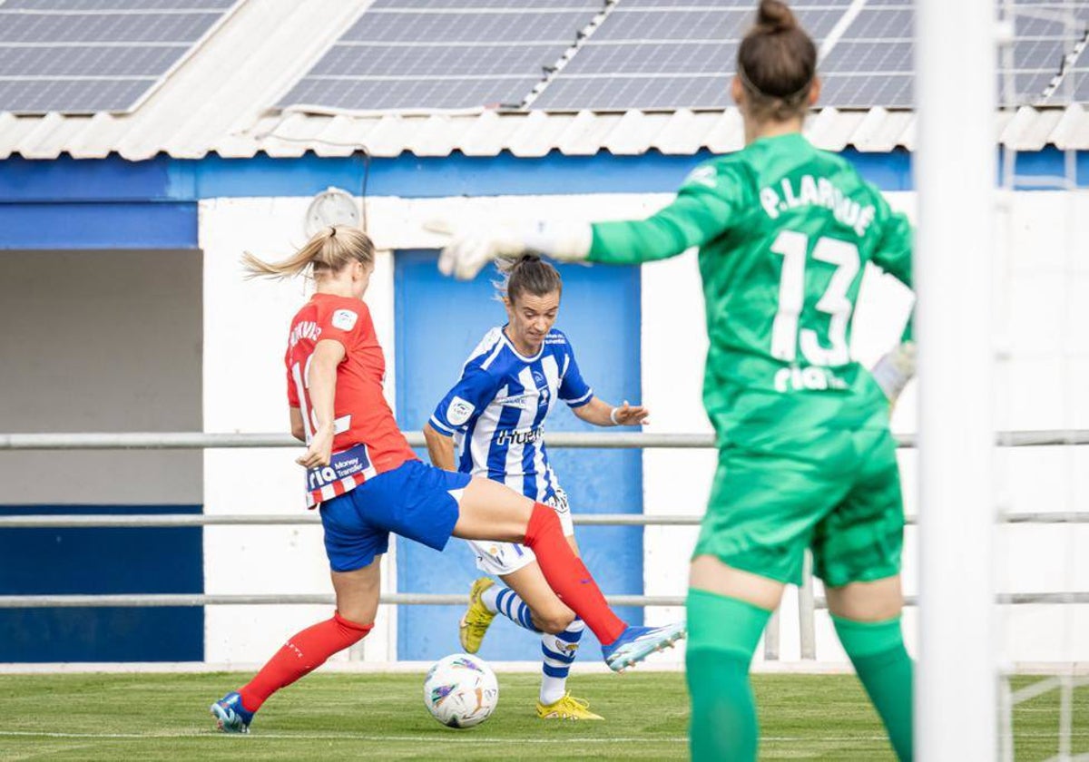 Un momento del duelo entre el Sporting y el Atlético de Madrid