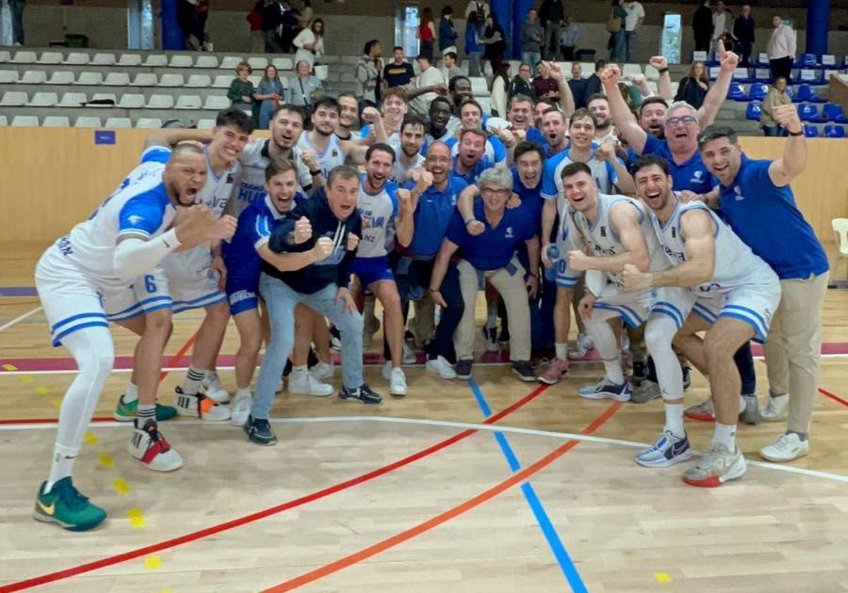 Foto de familia del Ciudad de Huelva antes del duelo ante Zamora