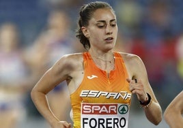 María Forero firma un nuevo récord de España sub 23 de 5.000 en su primer Europeo absoluto
