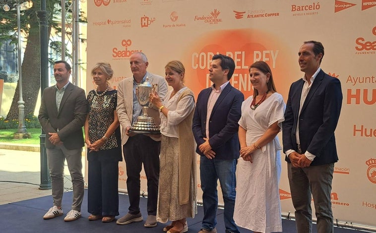 Imagen principal - La Casa Colón marca la cuenta atrás para la 99ª Copa del Rey de Tenis