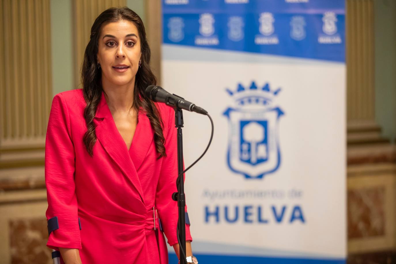 El homenaje a Carolina Marín en el Ayuntamiento de Huelva, en imágenes