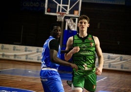 El Ciudad de Huelva también se divierte ante el gallito Ponferrada (77-68)