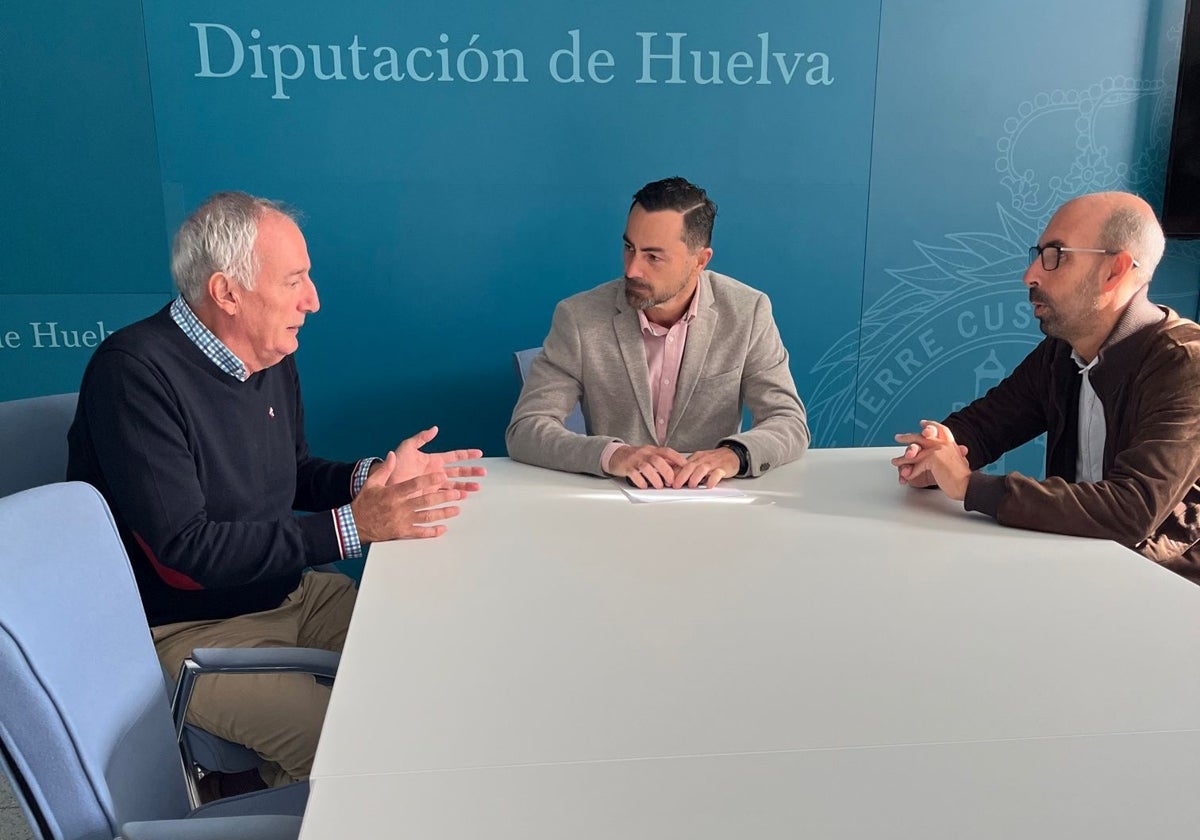 Reunión del diputado de Deportes, con el presidente del Recreativo de Tenis