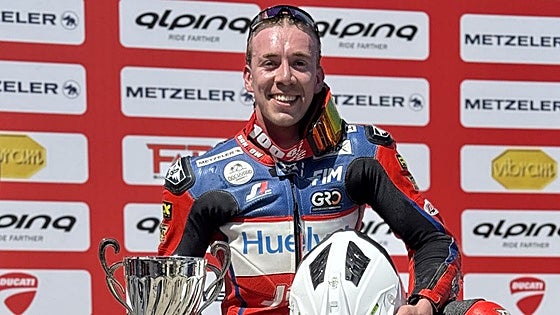Paquito Gómez se estrena con triunfo en el Mundial de Supermotard