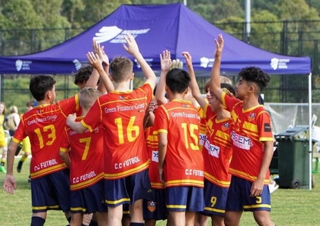 Imagen secundaria 1 - De Australia a Huelva: el CC Fútbol Academy hará historia en la Gañafote Cup