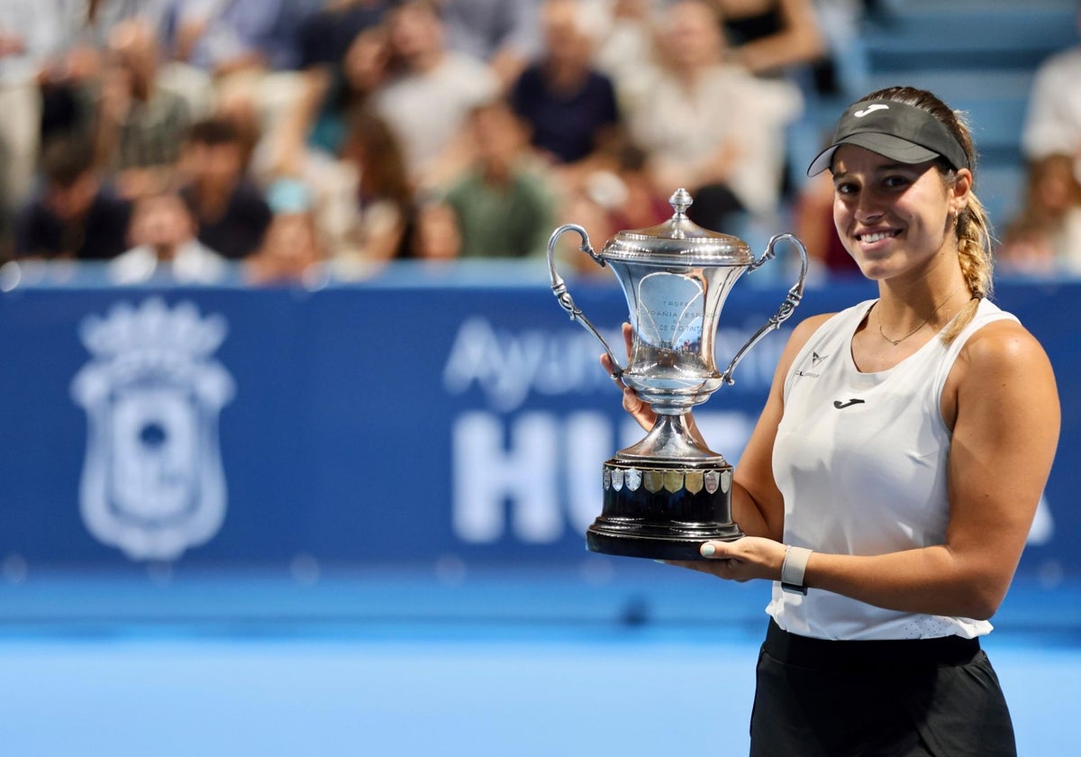 Jessica Bouzas, campeona de la Copa del Rey de Tenis femenina